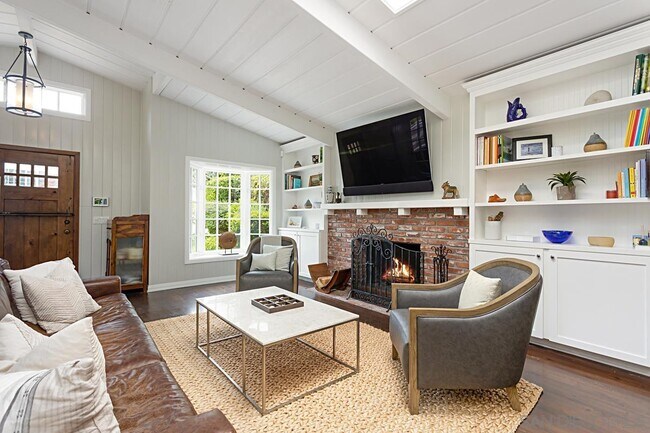 451 Zuni Dr Del Mar, CA 92014 photo 5