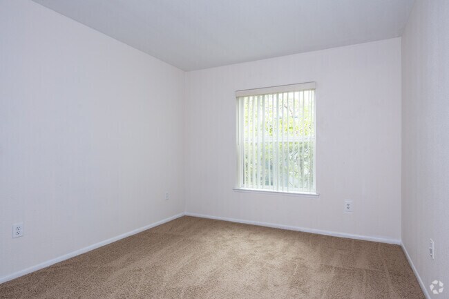 2BR/1BA Apartment on Avian Dr · Vallejo photo 5