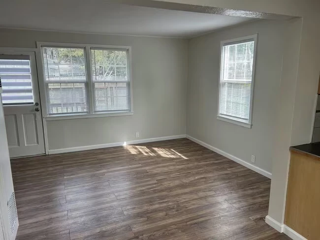 45 Baldwin St Vallejo, CA 94590 photo 4
