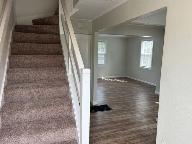 45 Baldwin St Vallejo, CA 94590 photo 5
