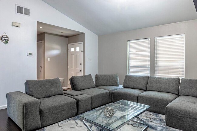 991 Redcedar Way Drive, Coppell, TX 75019 photo 5