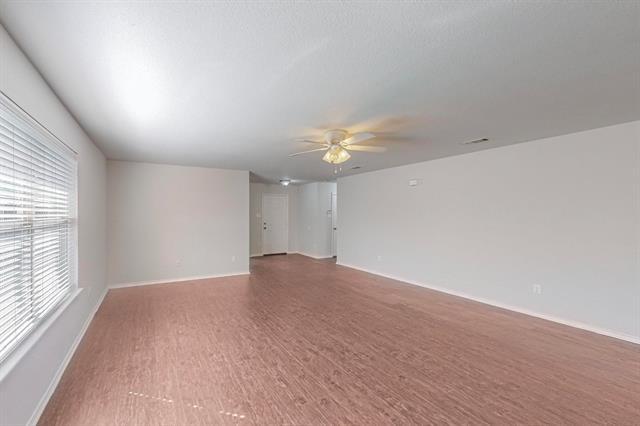 3957 Polar Brook Drive, Fort Worth, TX 76244 photo 4