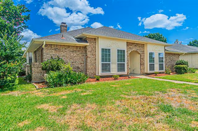 2435 Old Mill Rd Dallas, TX 75287 photo 3
