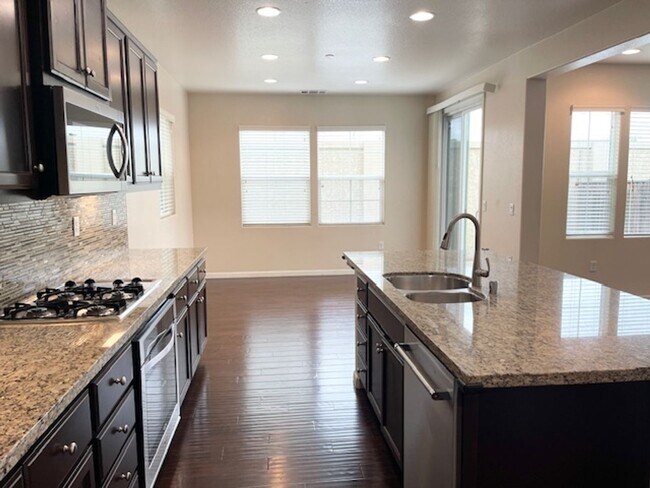 5893 Flora Common, Livermore, CA 94551 photo 3