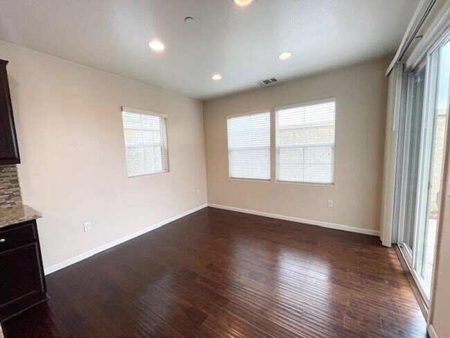 5893 Flora Common, Livermore, CA 94551 photo 4
