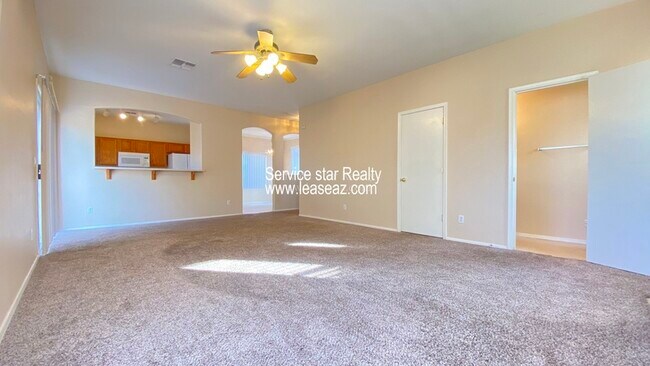13186 W Gelding Cir Surprise, AZ 85379 photo 5