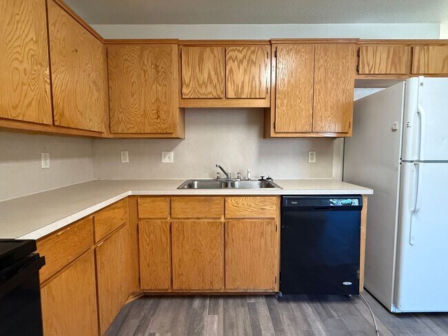 202 Castellon Ct Killeen, TX 76542 photo 4