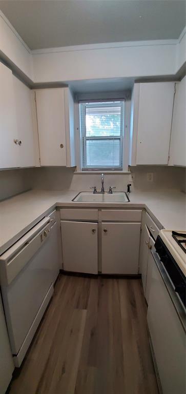Louise Park Apartments photo 5
