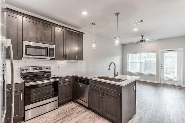 2398 Townhall Lane, Katy, TX 77449 photo 2