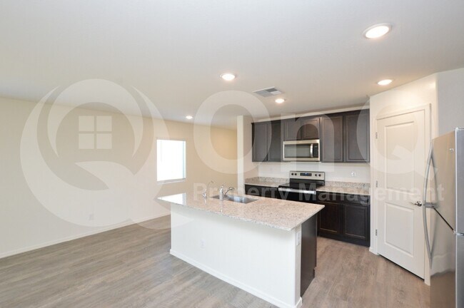 2481 N Mcdonald Ln Casa Grande, AZ 85122 photo 2
