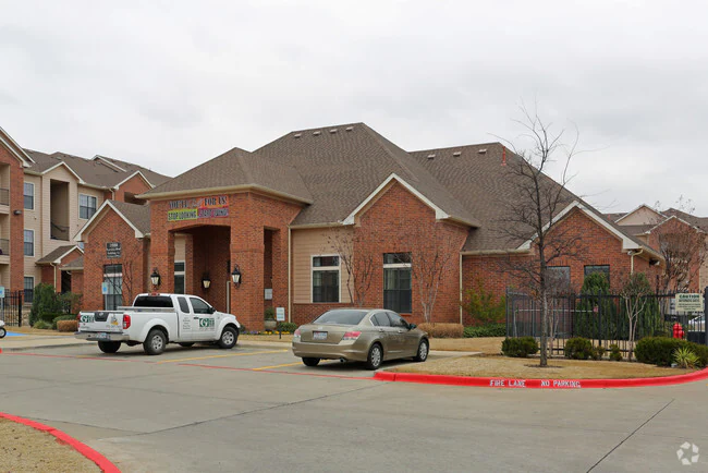 Post Oak East photo 2