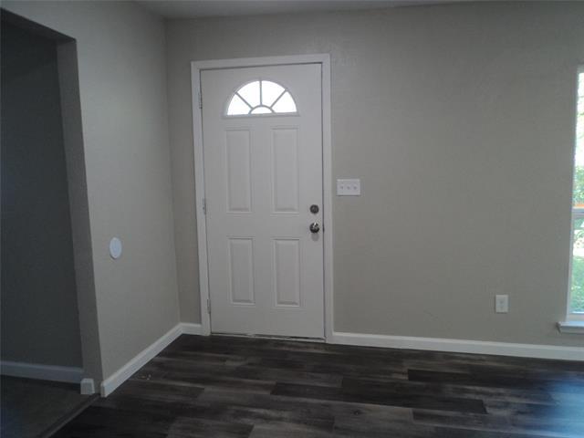 Great Family Home Is Van Alstyne! photo 5