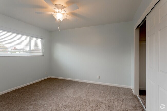 Merrilee Terrace Apartments photo 3