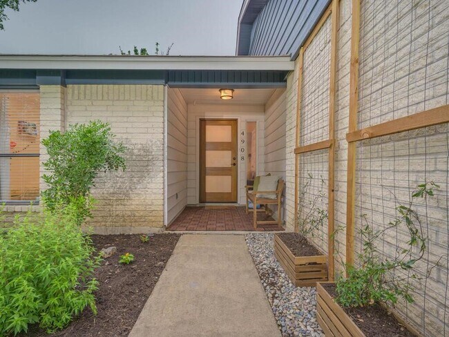 4908 Dry Oak Trail Austin, TX 78749 photo 5