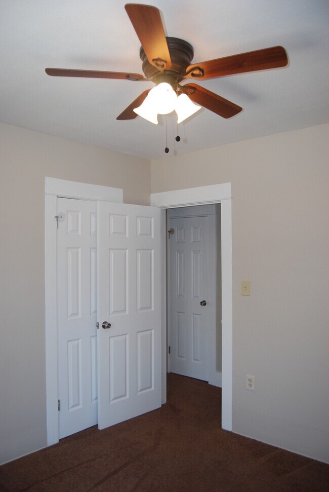 1533-1533 Madison Ave San Diego, CA 92116 photo 2
