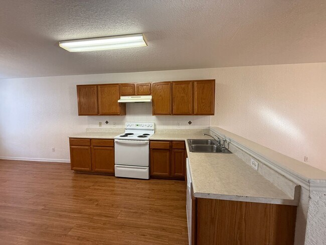 1403 Dugger Cir Killeen, TX 76543 photo 5