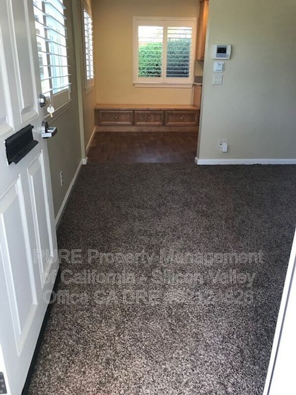 508 Caledonia St Santa Cruz, CA 95062 photo 3