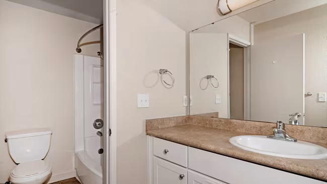 Southwood Apartments photo 5