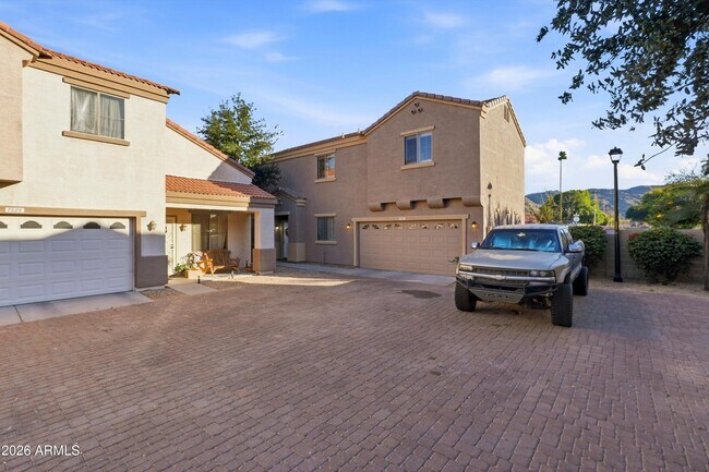 7527 S 13th Pl Phoenix, AZ 85042 photo 2