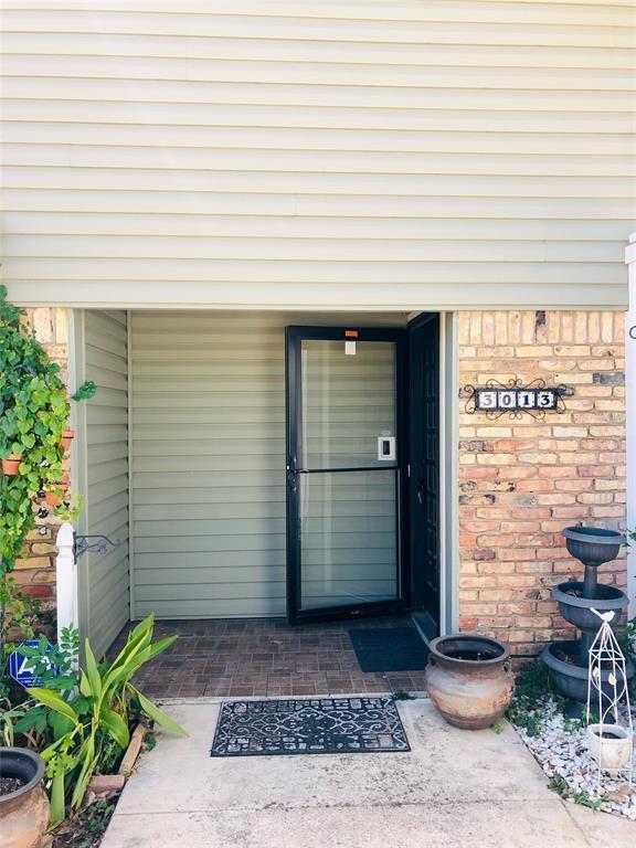3013 Carolyn Court, Bedford, TX 76021 photo 2
