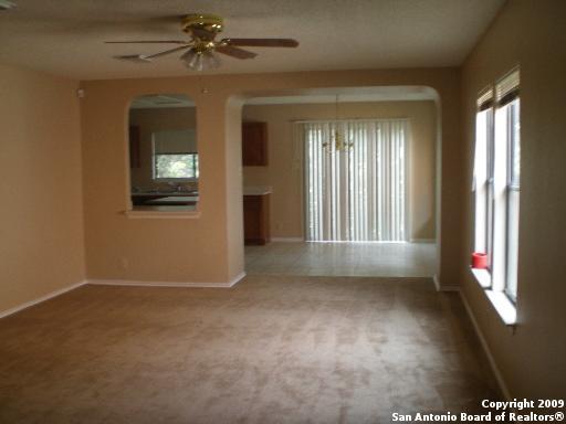 10227 Sandbrook Hill San Antonio, TX 78254 photo 3