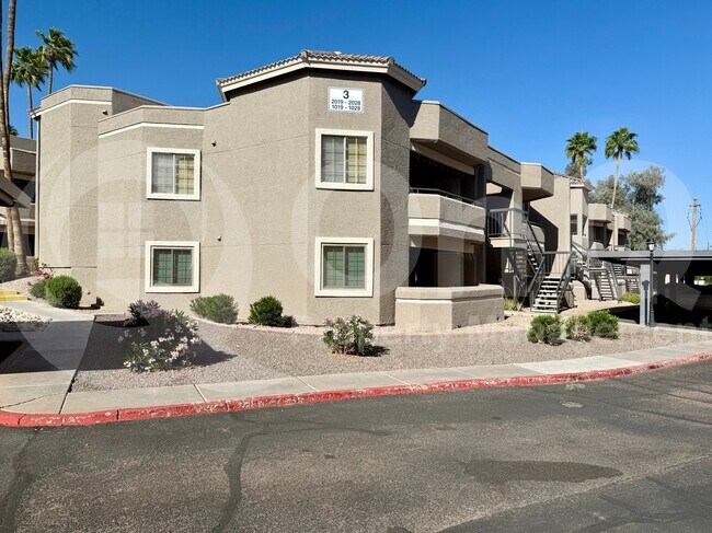 1720 E Thunderbird Rd Phoenix, AZ 85022