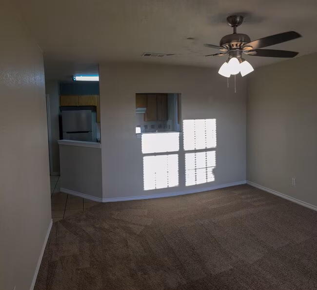 310 N 10th St Nolanville, TX 76559 photo 3