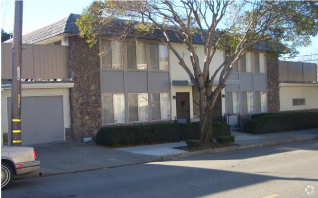 441 & 443 Liberty Street, El Cerrito, CA 94530 photo 3