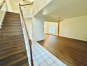 7508 Orrick Dr Austin, TX 78749 photo 3