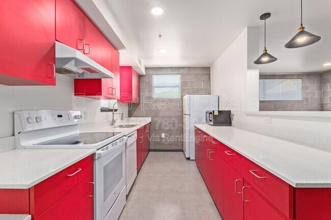 129 N 11th Ave Phoenix, AZ 85007 photo 5