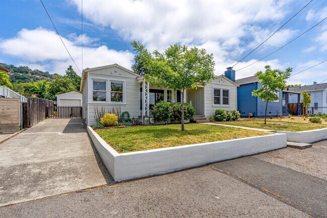 1410 Banks Ave Napa, CA 94559 photo 4