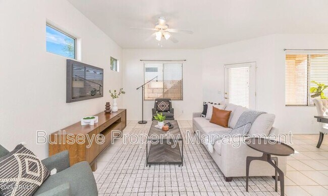 3541 W Marconi Ave Phoenix, AZ 85053 photo 4