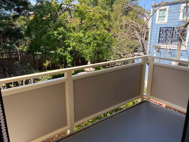 1040 Dolores St San Francisco, CA 94110 photo 5