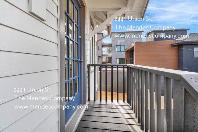 2441 Union St San Diego, CA 92101 photo 2