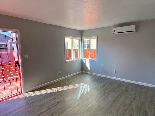 4581-4585 32nd St San Diego, CA 92116 photo 5