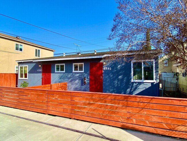 4581-4585 32nd St San Diego, CA 92116 photo 2