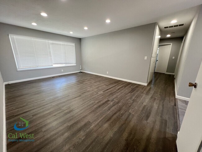 1567 Oriole Ave Sunnyvale, CA 94087 photo 5
