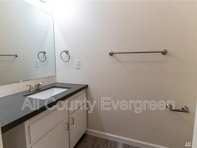 21212 119th St E Bonney Lake, WA 98391 photo 3