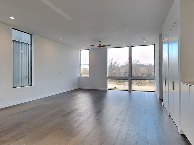 109 Forest Star Drive, Dallas, TX 75243 photo 2