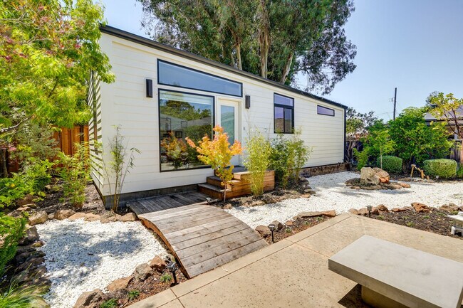 510 Iris St Redwood City, CA 94062 photo 5