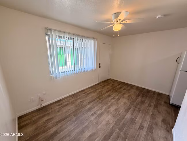6802 W Glendale Ave Glendale, AZ 85303 photo 4