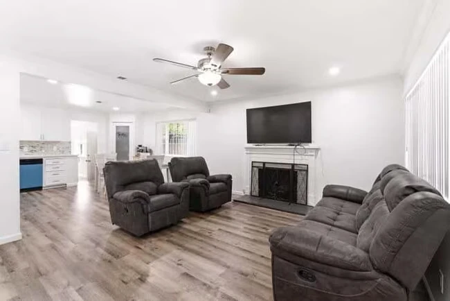 685 Jennings Dr San Jose, CA 95111 photo 5