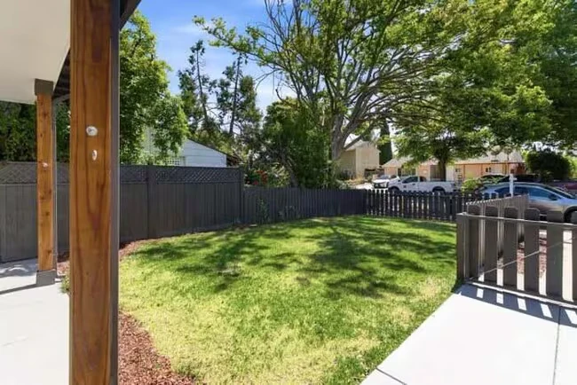 685 Jennings Dr San Jose, CA 95111 photo 4