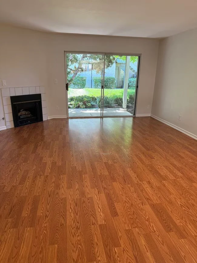 1078 Summerplace Dr San Jose, CA 95122 photo 3
