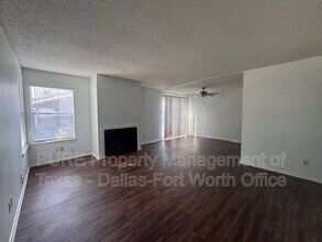 625 Timberline Dr Hurst, TX 76053 photo 3