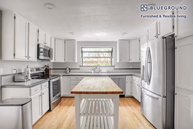 615 Gilbert Avenue, Menlo Park, CA 94025 photo 3