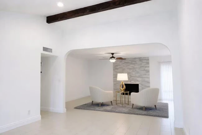 8832 E Lupine Ave Scottsdale, AZ 85260 photo 4