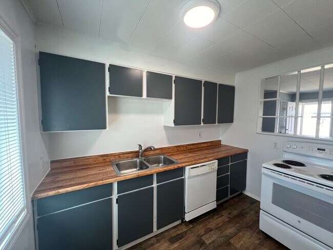 14500 70th Ave Ct SW Lakewood, WA 98439 photo 5