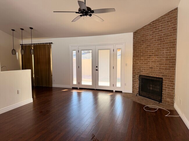 4226 N 22nd St Phoenix, AZ 85016 photo 4