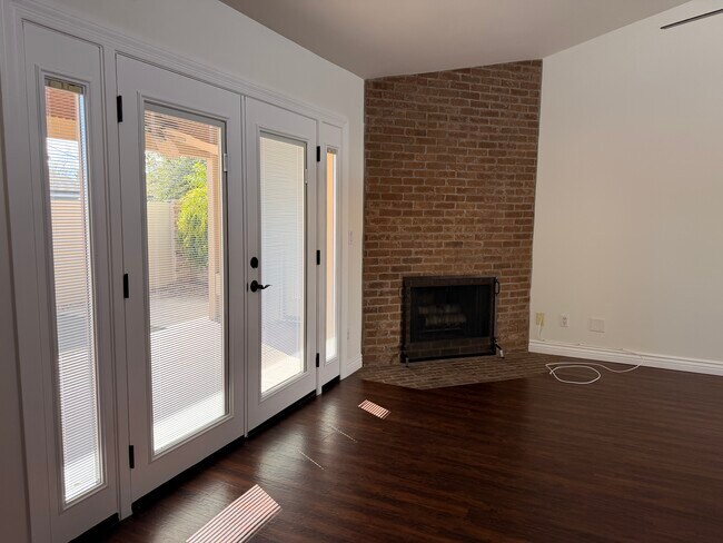 4226 N 22nd St Phoenix, AZ 85016 photo 5